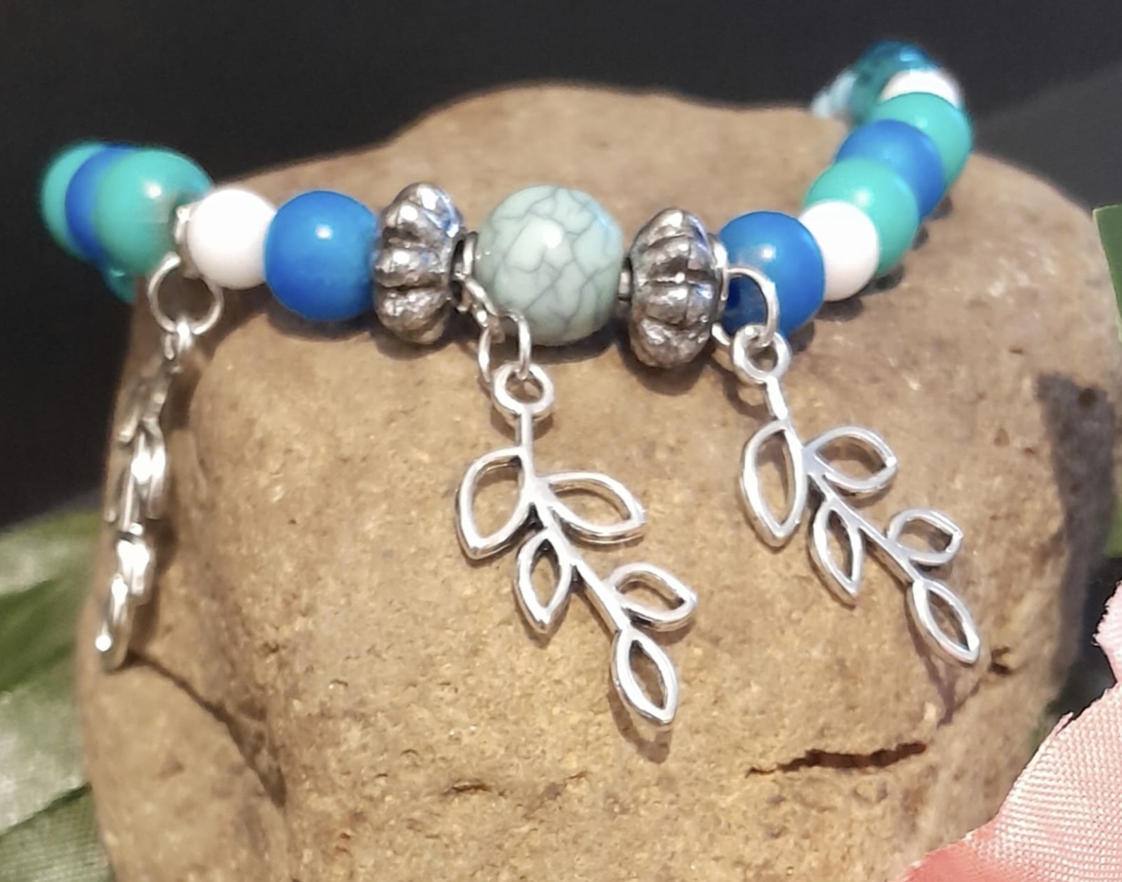 Armbänder